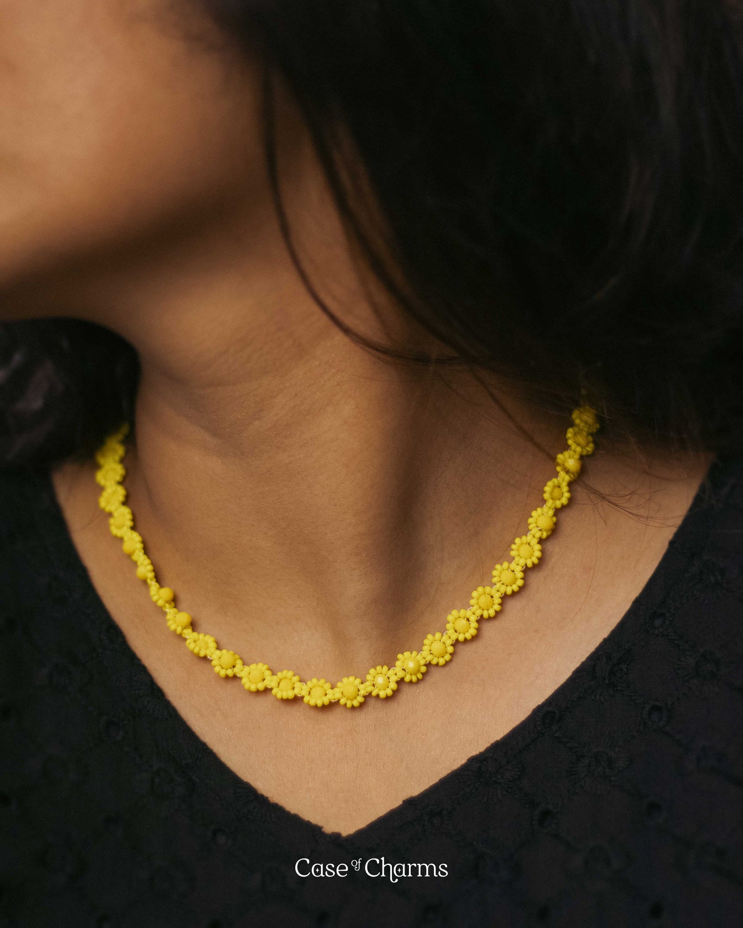 MELLOW YELLOW NECKLACE