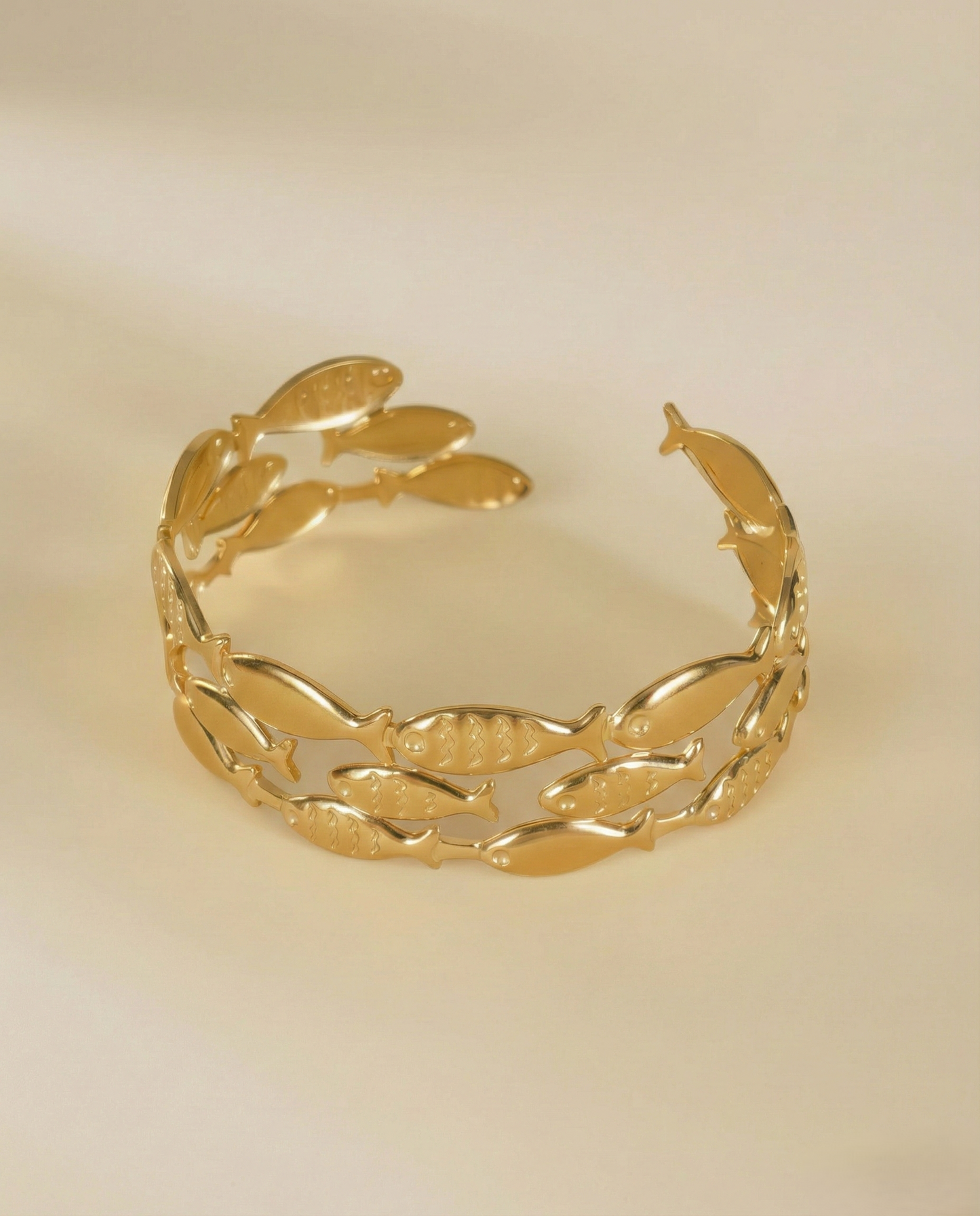 Oceanis Wave Golden Cuff