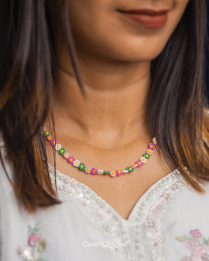 ROSY MEADOW NECKLACE