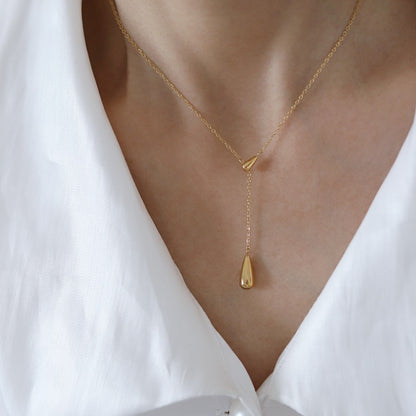 WATER DROP NECKLACE