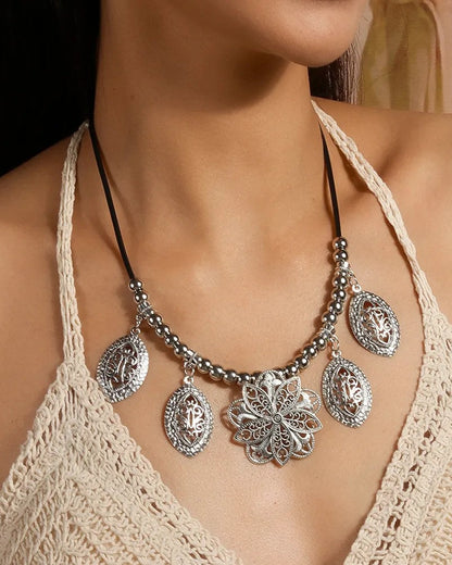Bloomora Ethnic Necklace