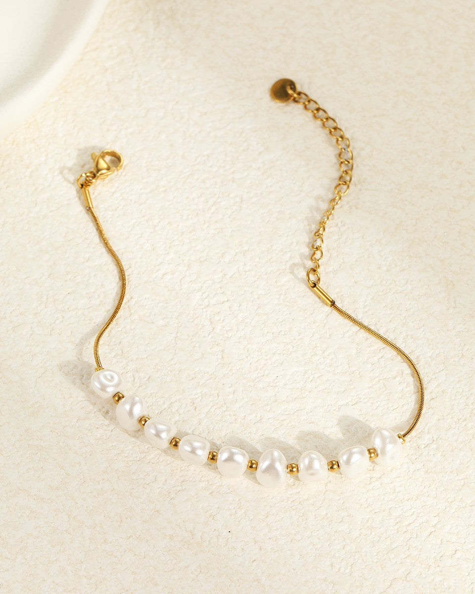 Pearlcrest Bracelet