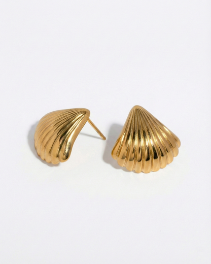 Shell Stud
