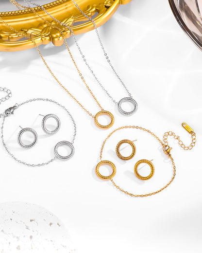 CIRCLE HALO STUD EARRING