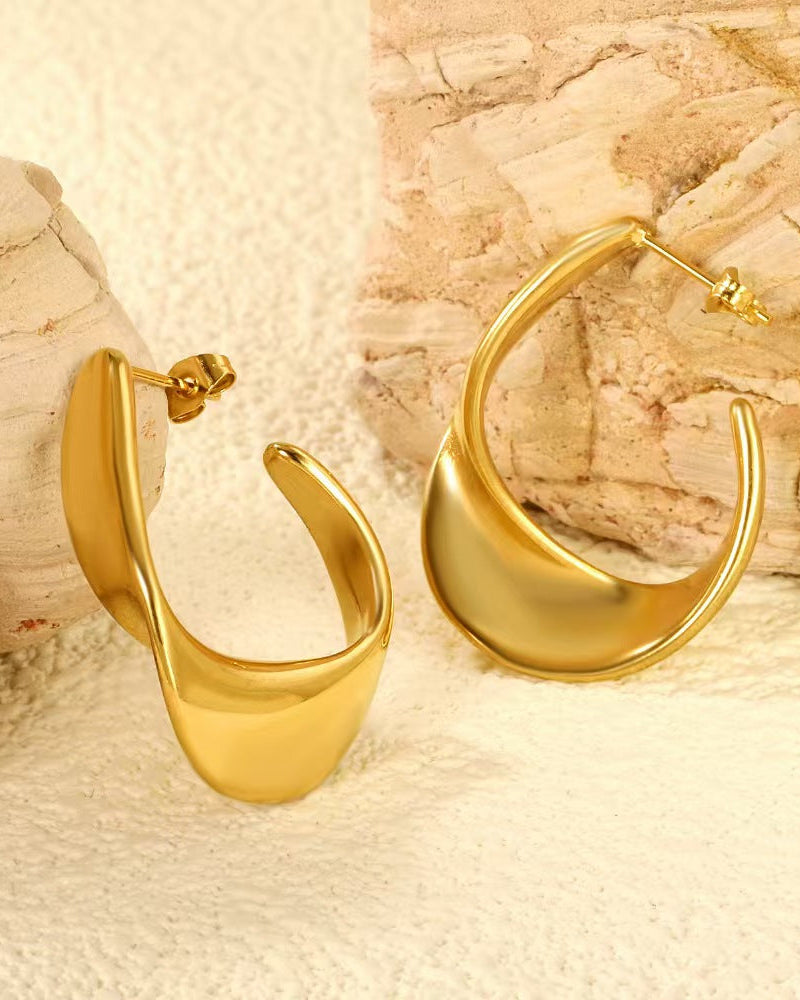 Wobbly Circle Hoop Earrings