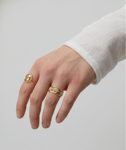 Mystic Shell Ring