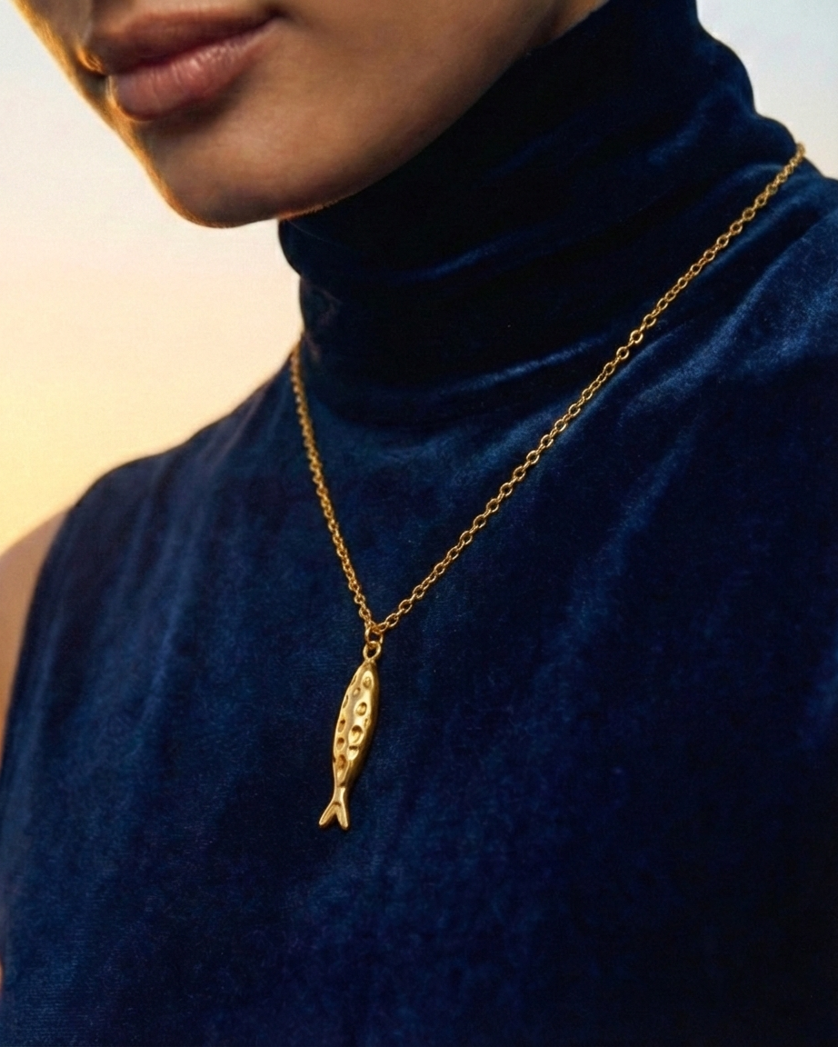 Lunor Fish Necklace