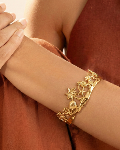 Tideborn Mermaid Cuff (Golden)