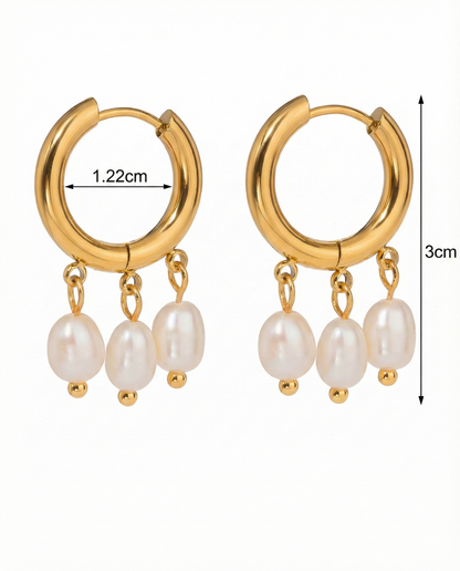 Moonfall Pearls Earring