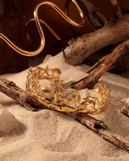 Tideborn Mermaid Cuff (Golden)