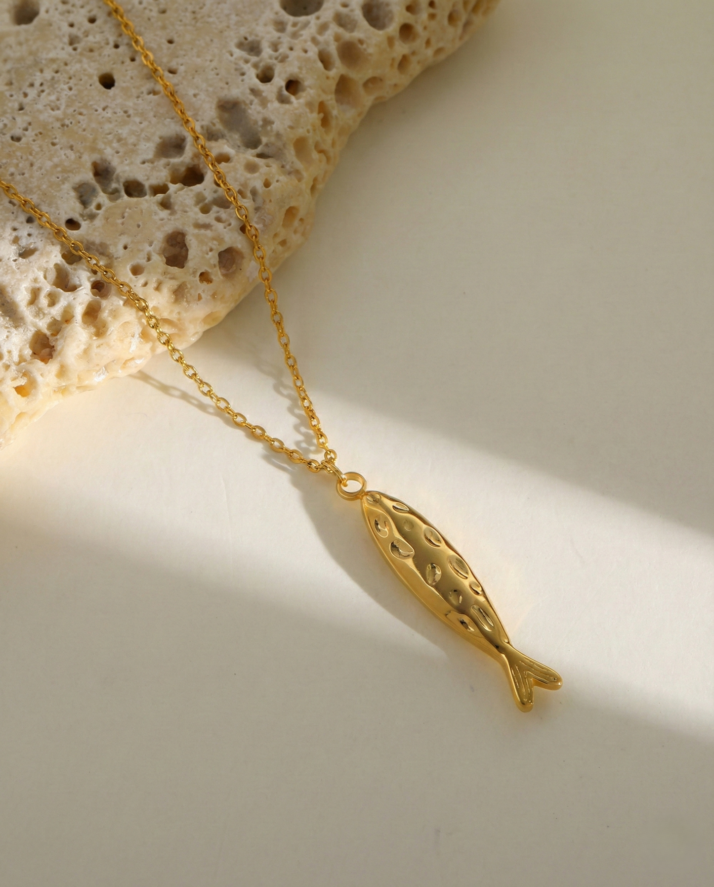 Lunor Fish Necklace